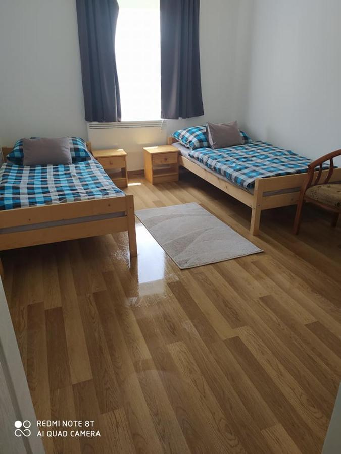 Galgavoelgye Munkasszallo Aszod Buitenkant foto
